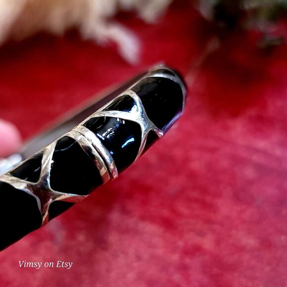 Black and Gold Enamel Cloisonné Bracelets - Timeless Elegance - Picture 8 of 10